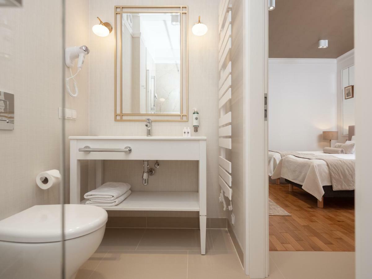 Premium Apartment 4th Floor